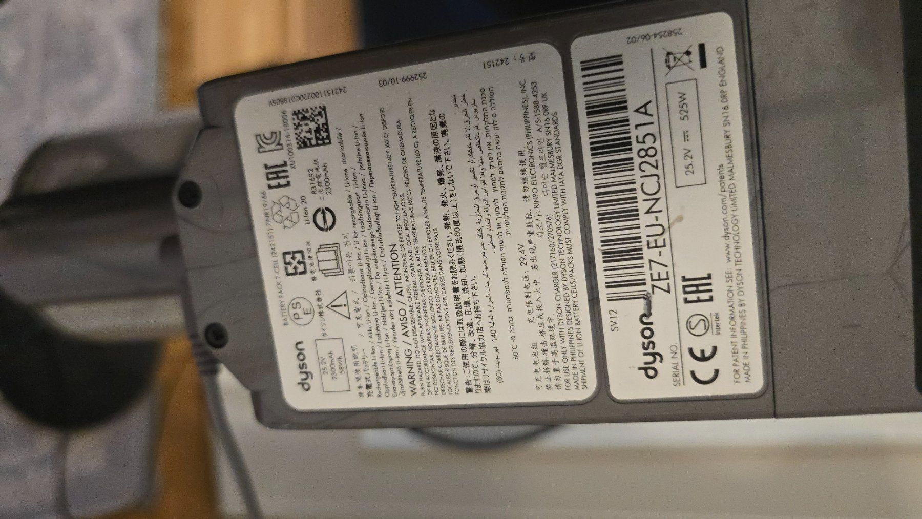 Dyson Staubsauger & Zubehör: Dyson staubsauger V10 Gebraucht – Gebraucht aus Wallisellen von theblacksheep 5