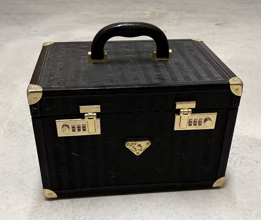 Maison Mollerus Kosmetikkoffer: Maison Mollerus - Beauty case – Gebraucht aus Dietikon von and_7kgs