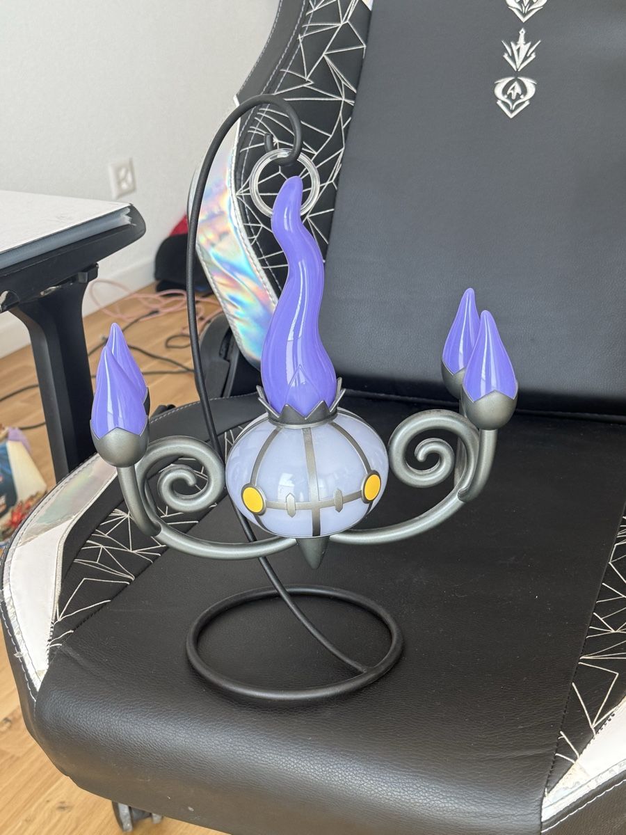 Giocattoli: Pokemon Center Limited Chandelure LED light figure  – Nuovo (secondo la descrizione) da Genève venduto da edu_7n9x
