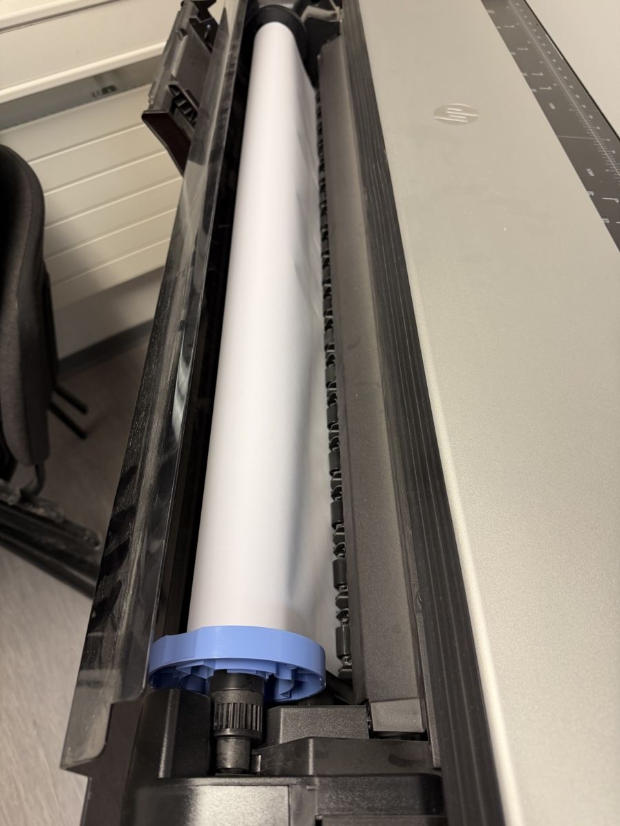 Hewlett Packard Stampanti: HP DesignJet T830 MFP Grossformatdrucker gebraucht – Usato da Oberwil-Lieli venduto da Fcz1991 3