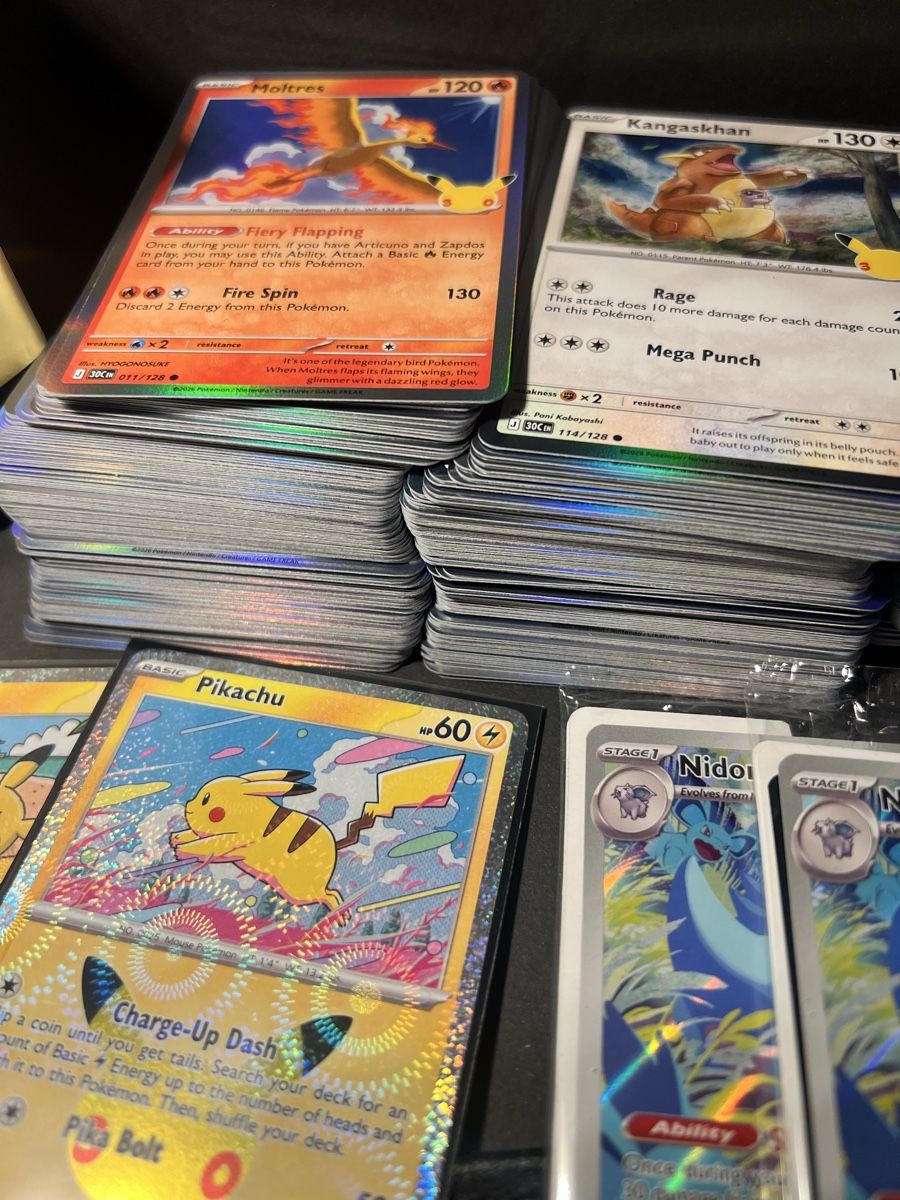 Pokémon Carte collezionabili: Pokémon 30th BULK – Nuovo (secondo la descrizione) da Goldach venduto da Milosg3 2
