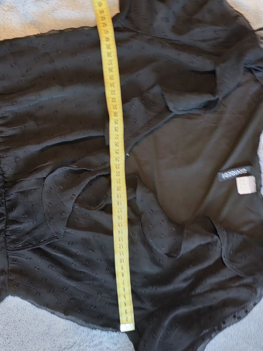 H&M Vestiti: Schwarzes H&M Kleid, Grösse 38 – Nuovo e nell'imballaggio originale da St Gallen venduto da vir_5kgt 2