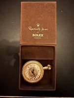 flacon de parfum de collection "Rolex - Perpetually Yours"
