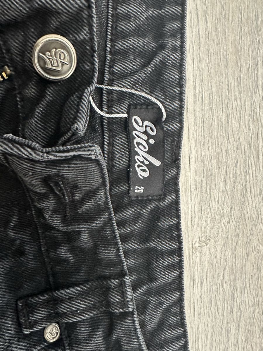 Jeans: SICKO Jeans – Usato da Schwanden venduto da kisi79 1