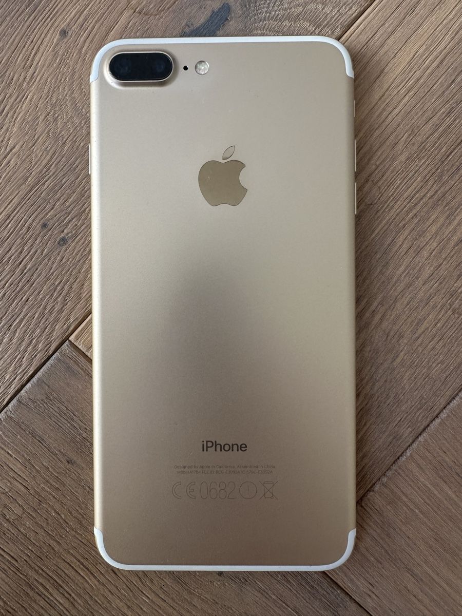 Apple Handys / Smartphones: iPhone 7 Plus 128GB rosé funktionstüchtig – Gebraucht aus Flawil von huber-sennhauser 3