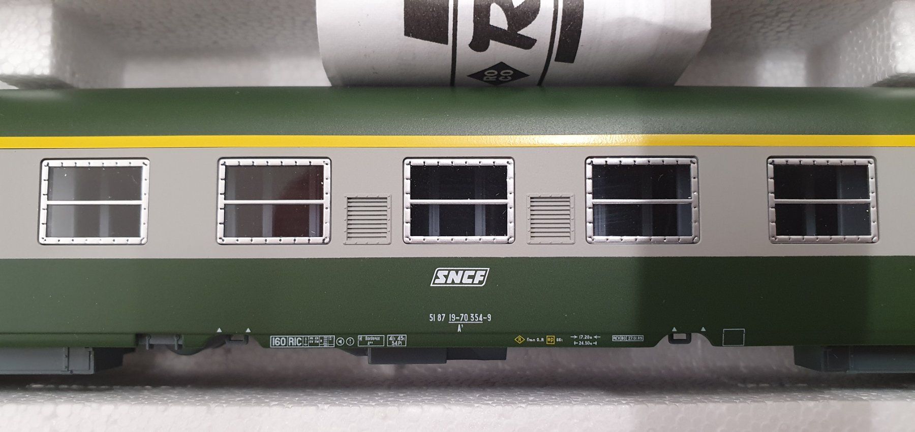 Roco Modellini di ferrovie: Roco 45211 SNCF UIC-Y A9 – Nuovo e nell'imballaggio originale da Würenlos venduto da juruth 3