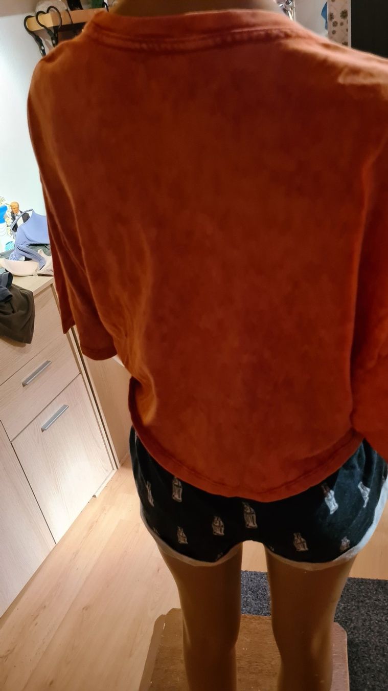 Kleiderpakete: cooles Outfit Shirt mit Shorts gr.m – Gebraucht aus Ferden von jemyce 3