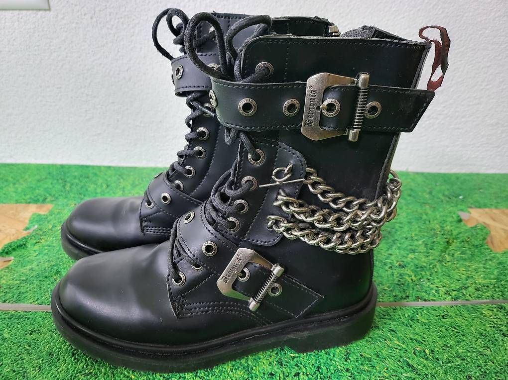 Herrenschuhe: Demonia Boots Schuhe Grösse 8 – Neu (gemäss Beschreibung) aus Gossau SG von rotestahlsau