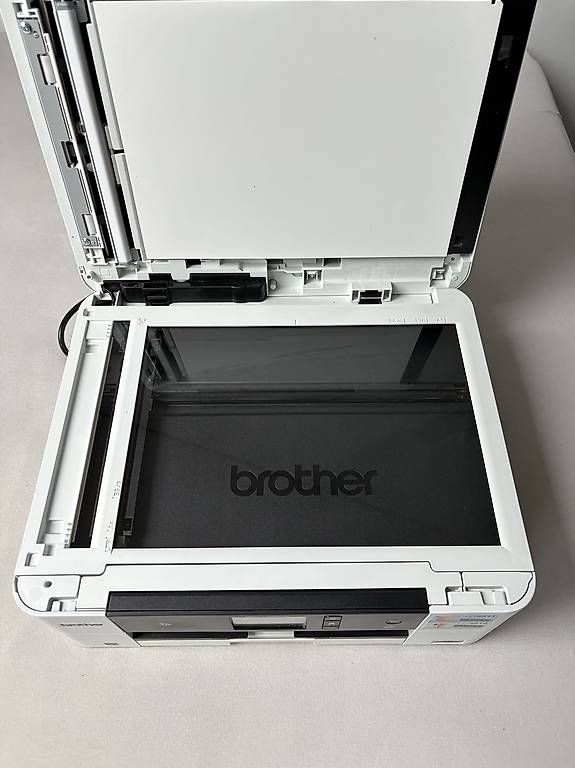 Stampanti: Brother MFC-J895DW Multifunktionsdrucker – Usato da Neftenbach venduto da ale_mxm8 2