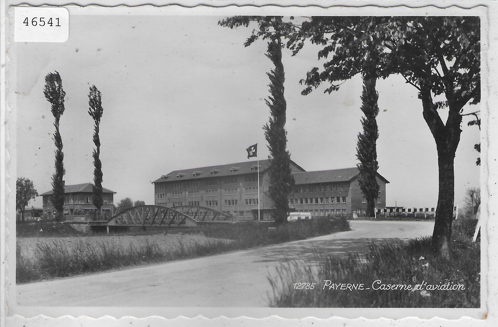 Cartoline postali: Payerne - Caserne d'aviation – Usato da Ettingen venduto da Kartenplanet