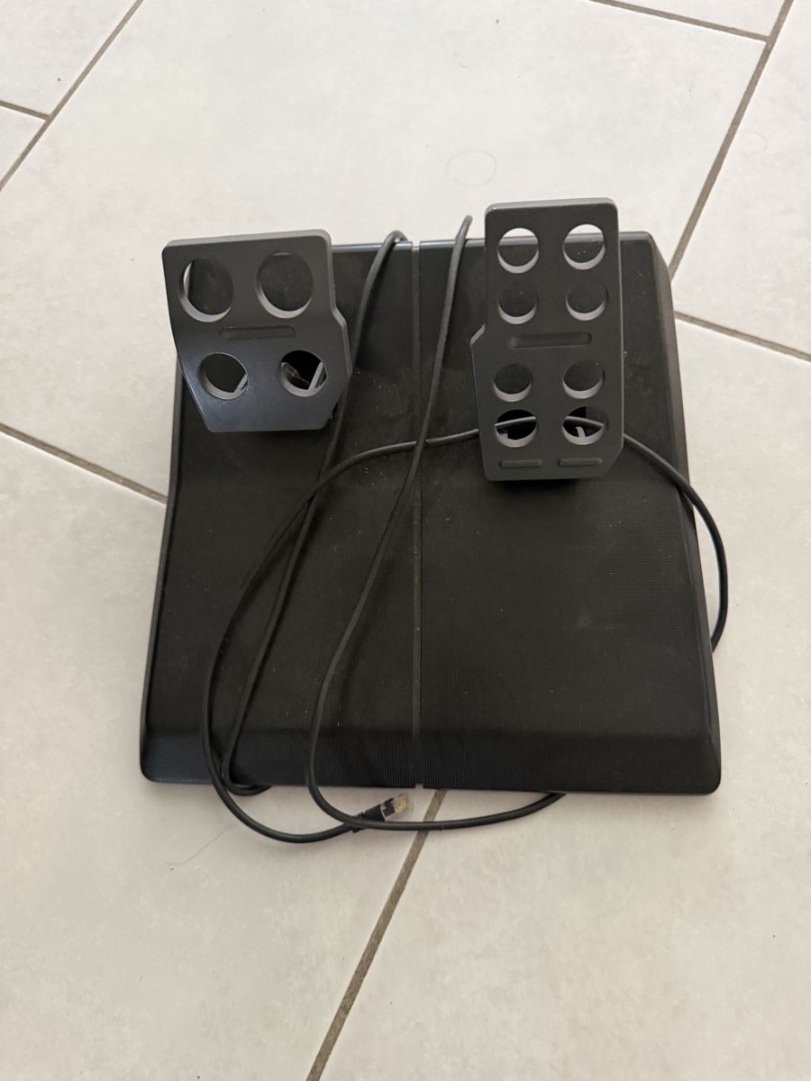 Logitech Konsolen: Umfangreiches PS2 System  – Gebraucht aus Unterentfelden von Us1502