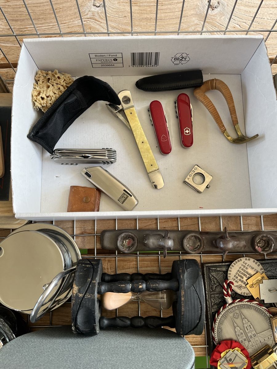 Tutte le decorazioni: Flohmarkt Artikel LOT – Usato da Ermatingen venduto da Scavini-s 2