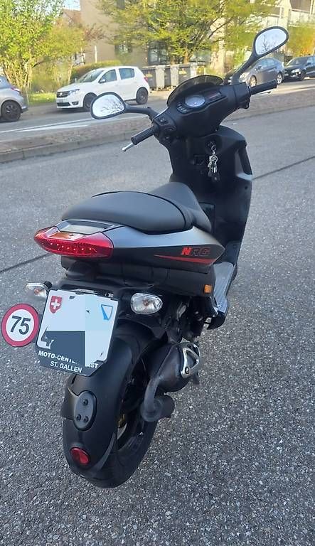 Scooter: Piaggio NRG DD 2800 km – Usato da Zuerich venduto da Dman5 4
