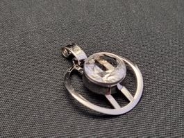 Silber-Anhänger mit geschliffenem Kristall