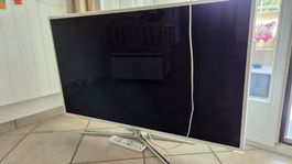Samsung Smart TV 48 Zoll guter Zustand mit Fernbedienung