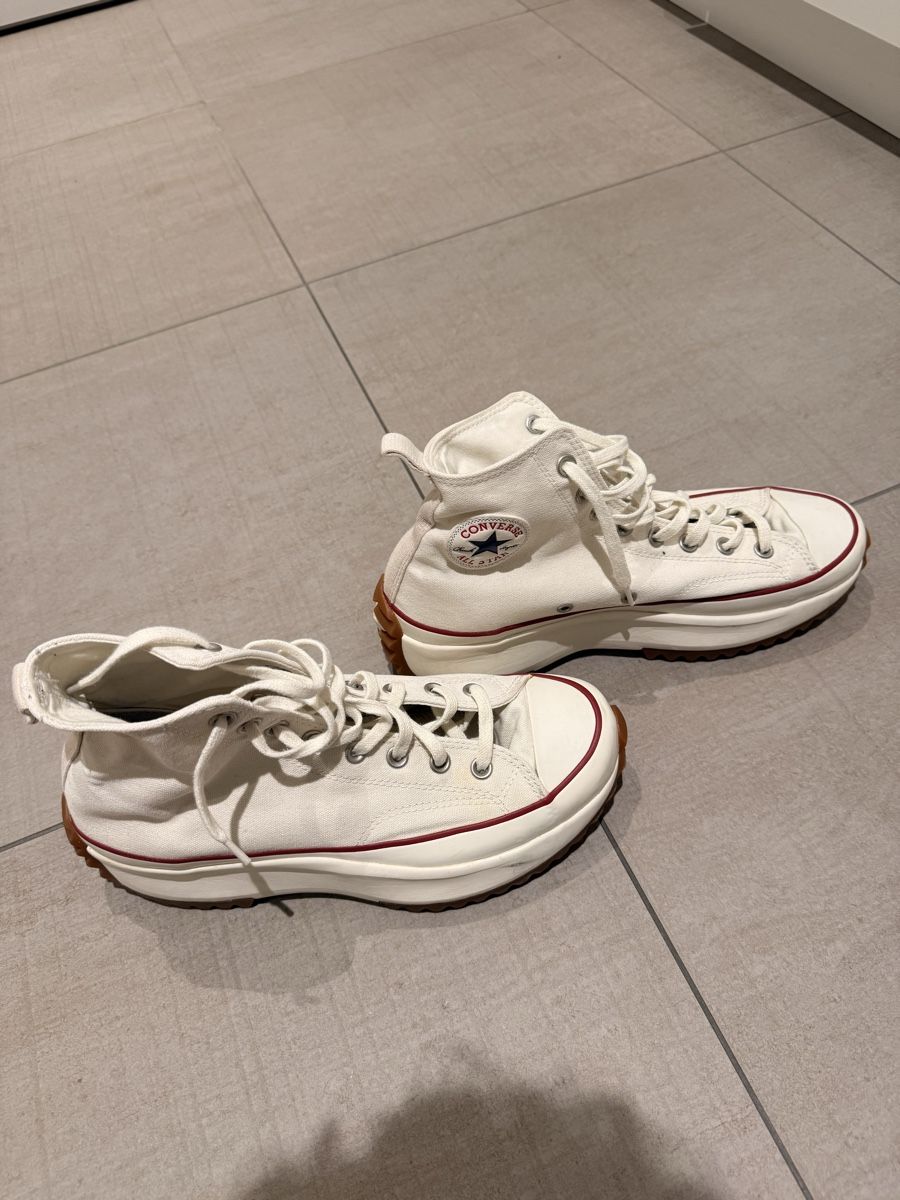 Converse Scarpe da uomo: Converse Run Star Hike montantes, blanches - Taille 43 – Usato da Bulle venduto da HT8