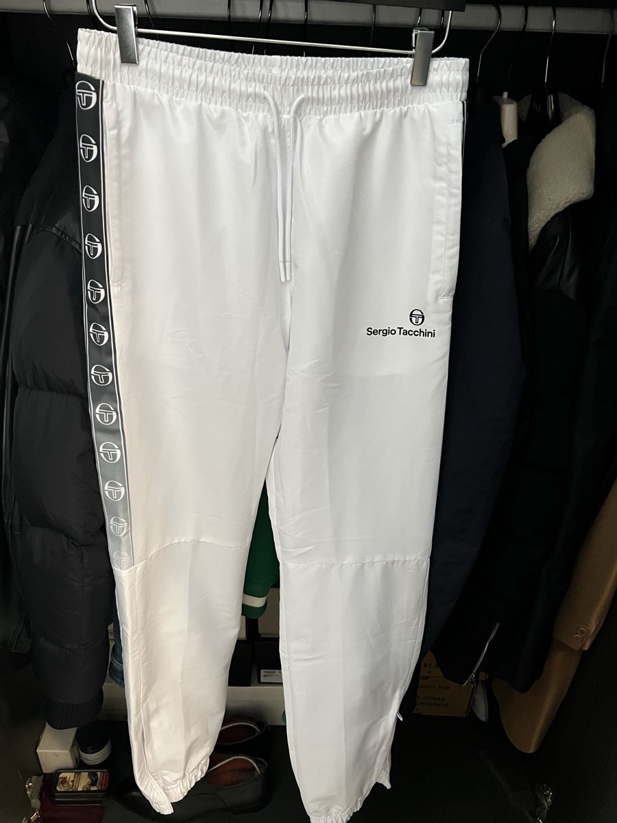 Pantaloni: Sergio Tacchini Trainingshose Weiss, Neu – Nuovo (secondo la descrizione) da Zürich venduto da Cosal