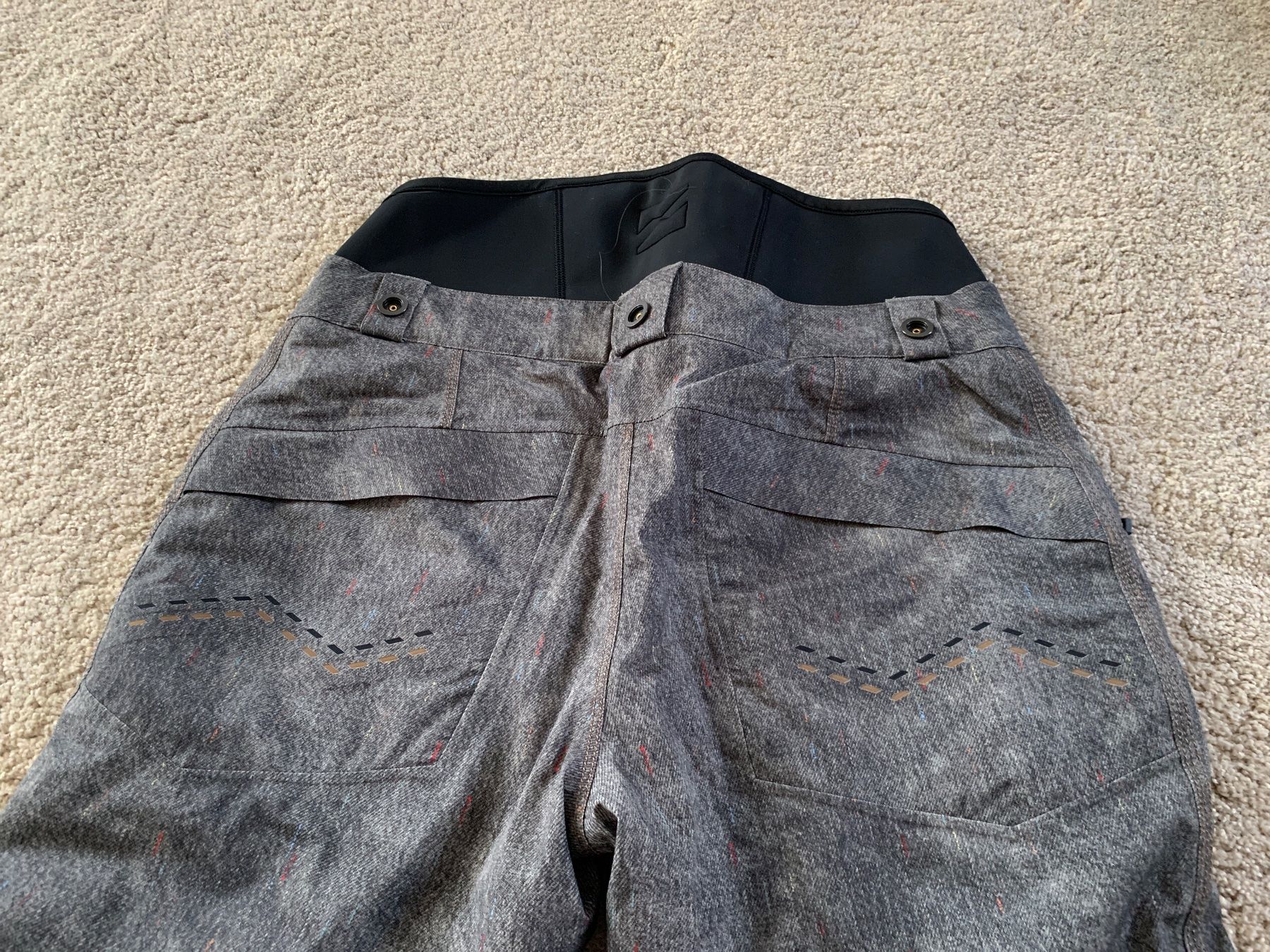 Pantaloni: Mountain Force Skihose top Zustand Gr 48 – Nuovo (secondo la descrizione) da Oberweningen venduto da Jogi2 3