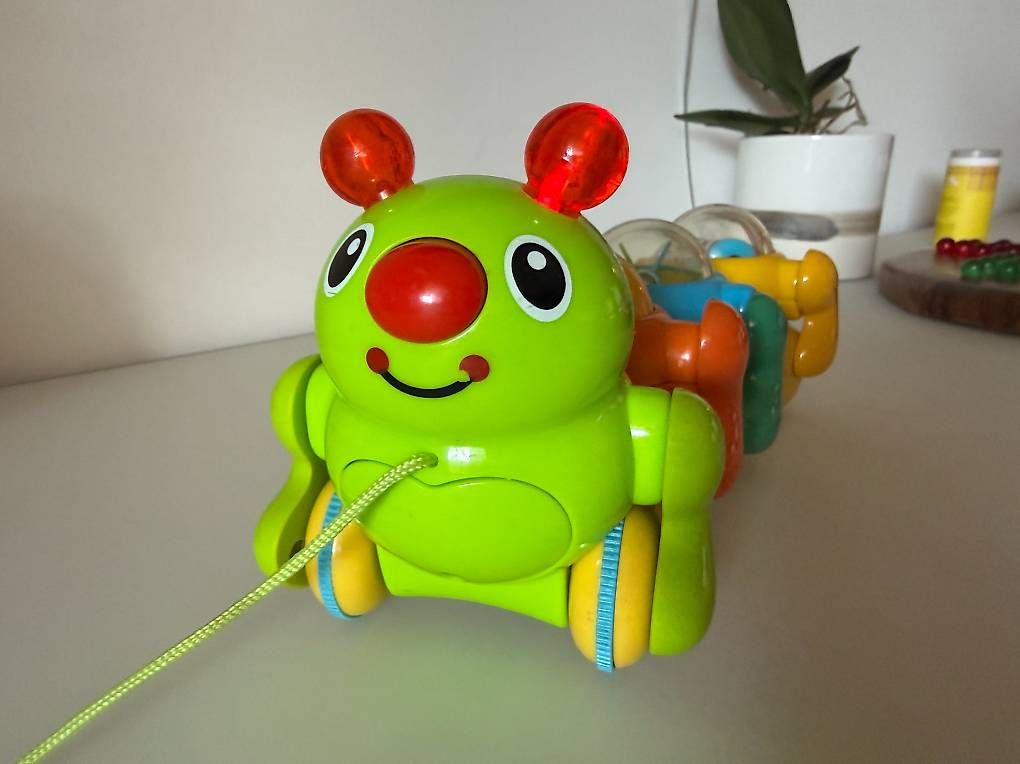 Spielzeuge: Train musical Brio  Chenille avec 4 wagons-capsules – Gebraucht aus Genève von Poutch82 2