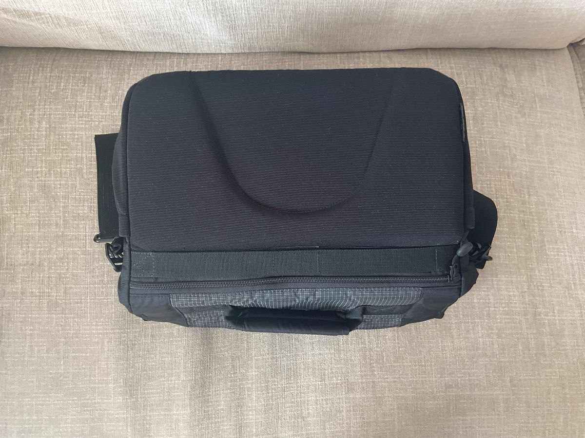 Borse: Foto Tasche Tenba Discovery Messenger Mini – Usato da Minusio venduto da amonte 2