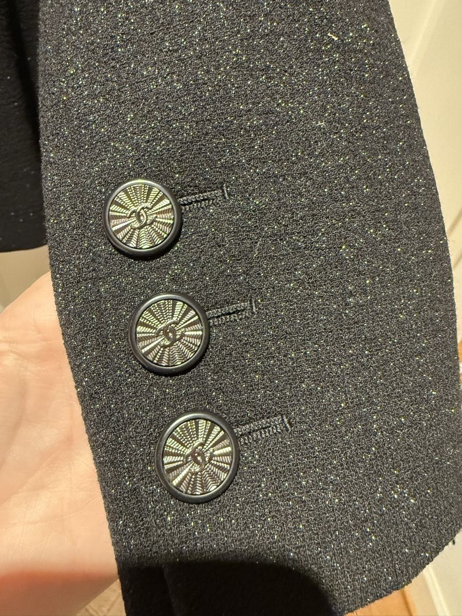Chanel Jacken: Chanel tweed jacket Gr 36 Black Glitter – Neu (gemäss Beschreibung) aus Zürich von floridiablanca 6