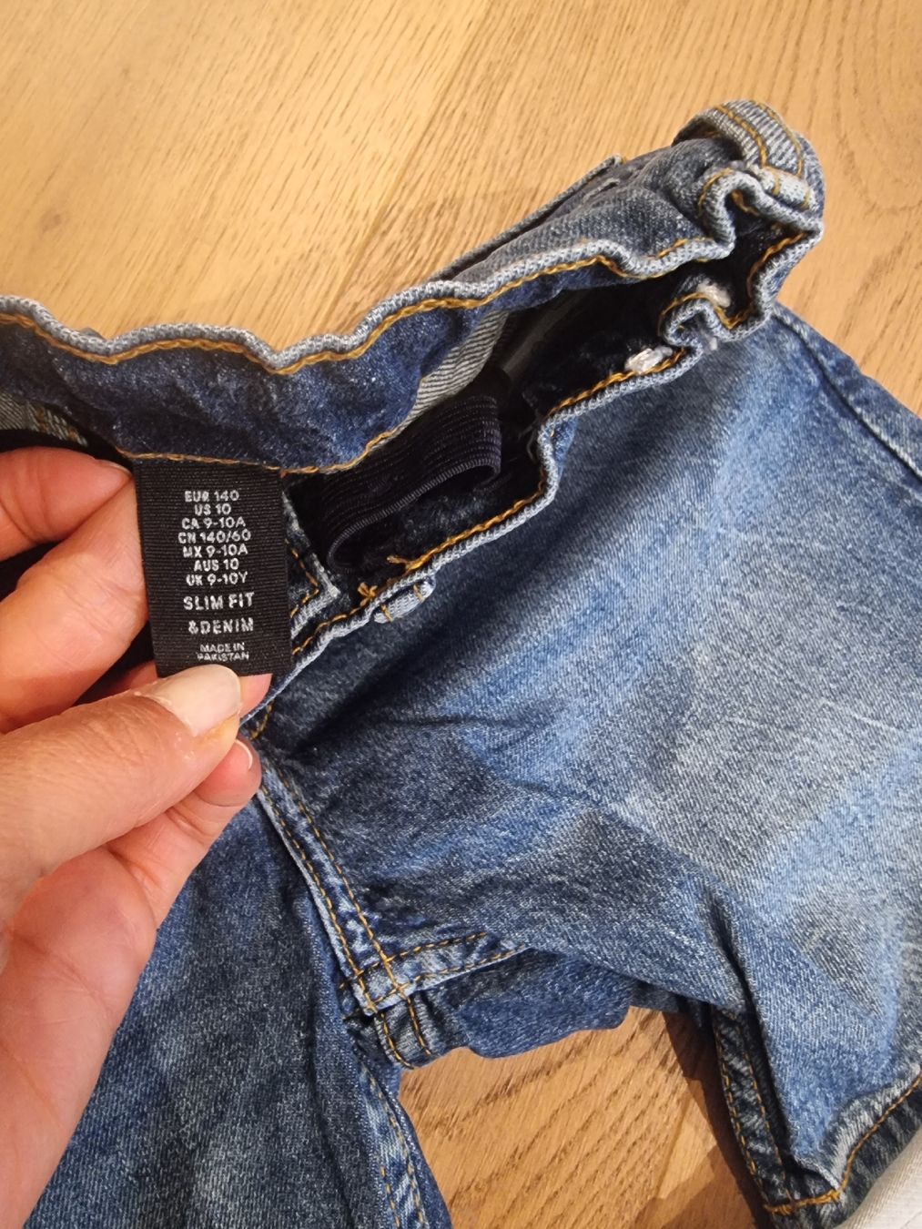 Hosen: H&M und C&A Shorts, 140 – Gebraucht aus Buttikon SZ von Limo180 1