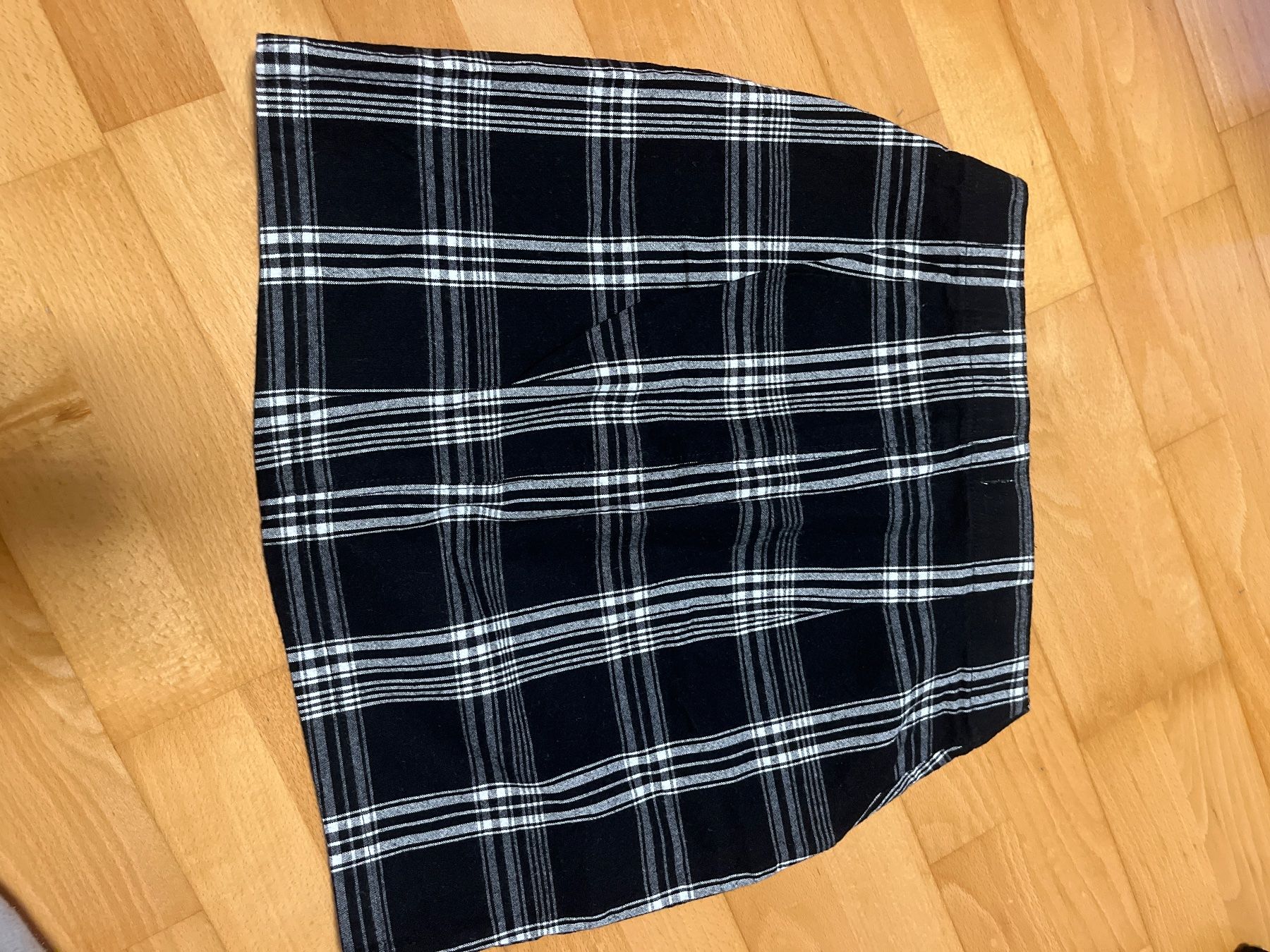 Hollister Gonne: Hollister Rock – Usato da Bülach venduto da SharonP01 1