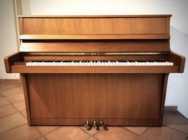 Schimmel Klavier mit Renner-Mechanik - sehr guter Zustand