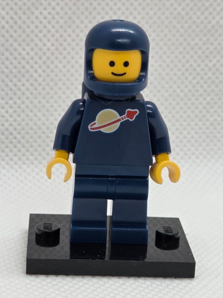 Lego Jeux de construction: LEGO Space Classic Space - Dark Blue with Air Tanks – Neuf (Voir description) à Basadingen par NekoBricks