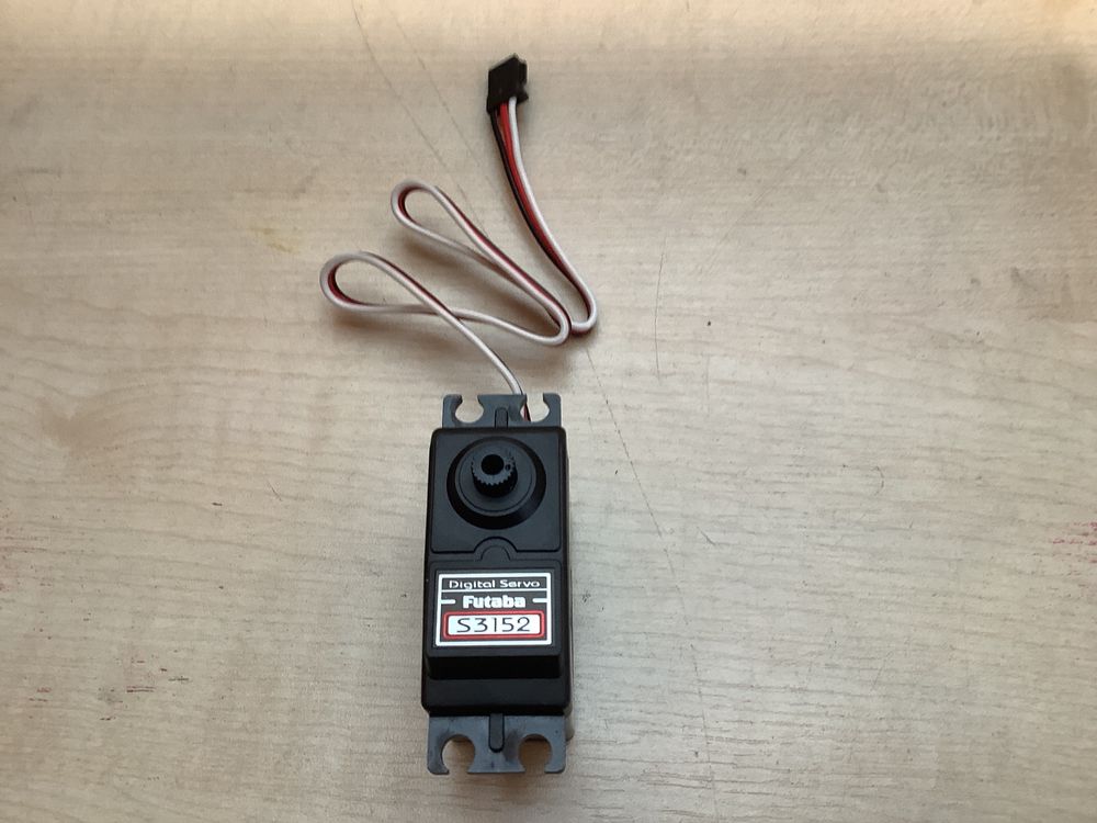 Futaba Servo S3152 Kaufen auf Ricardo