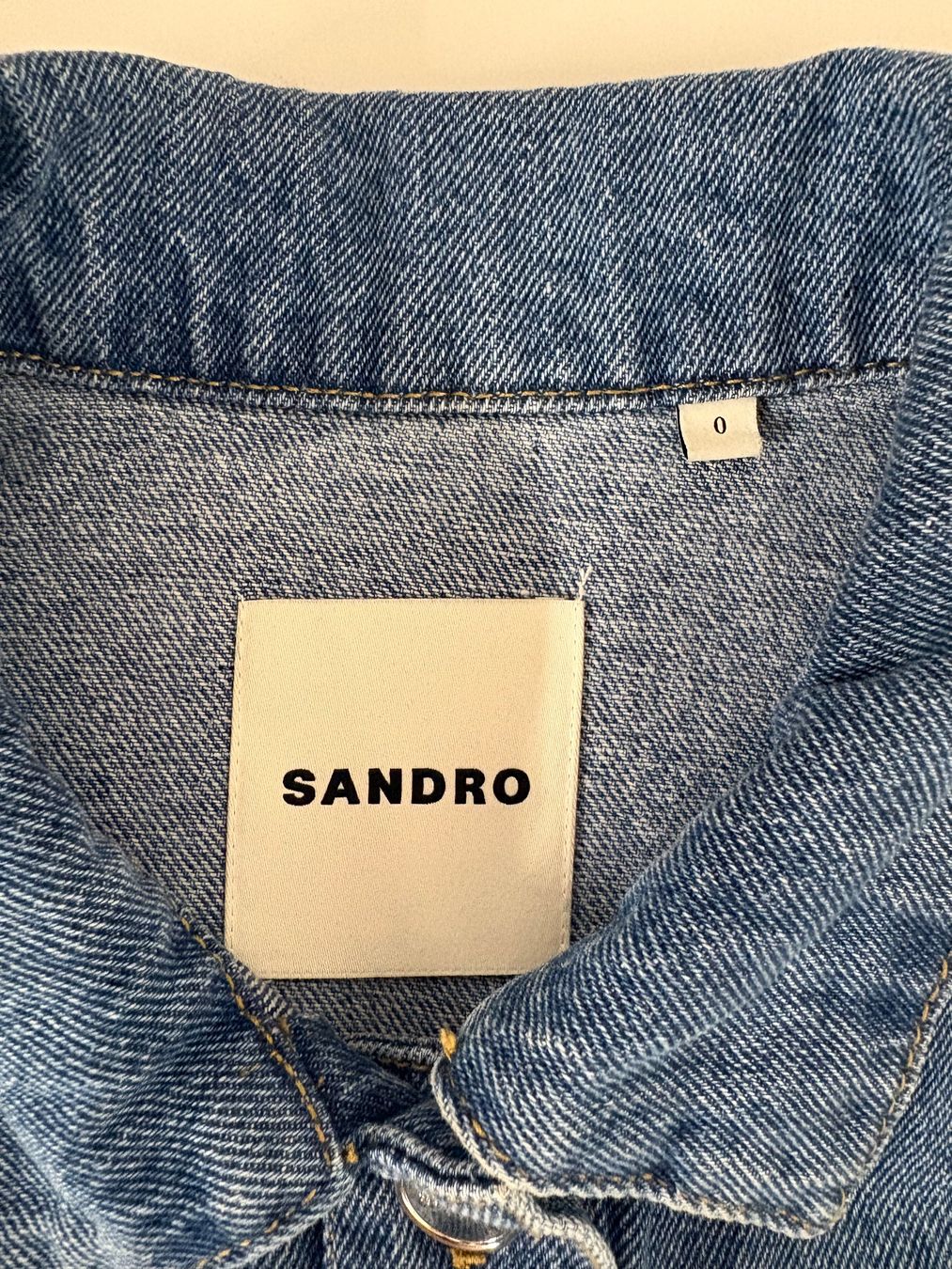 Sandro Blusen: Sandro denim Bluse Gr. 34 weiss blau cropped Hemd oversize – Neu (gemäss Beschreibung) aus Regensdorf von secondchancefashion 4