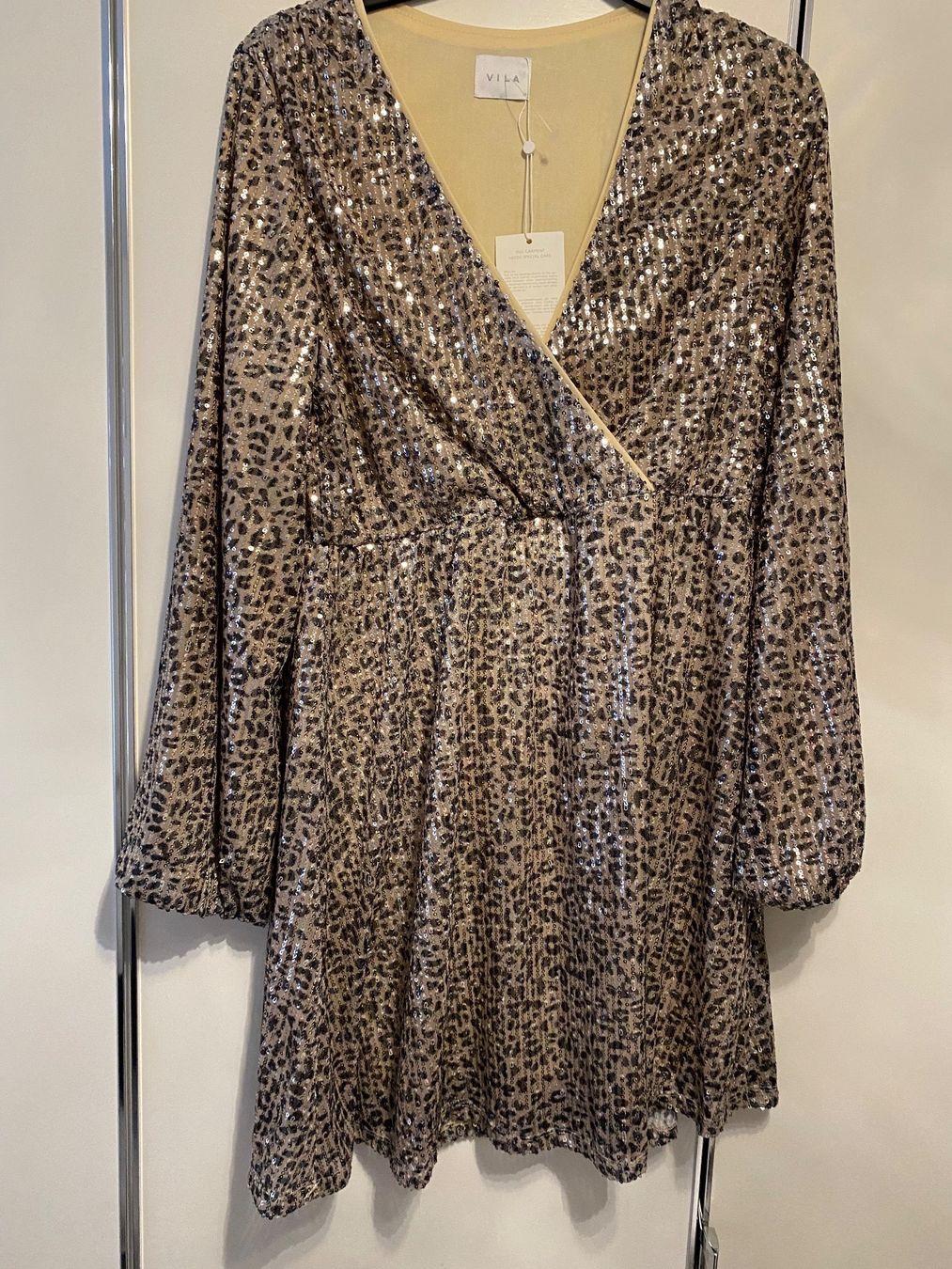 Vila Vestiti: Abendkleid  von VILA gr.38 Neu – Usato da Pfungen venduto da Sheki56
