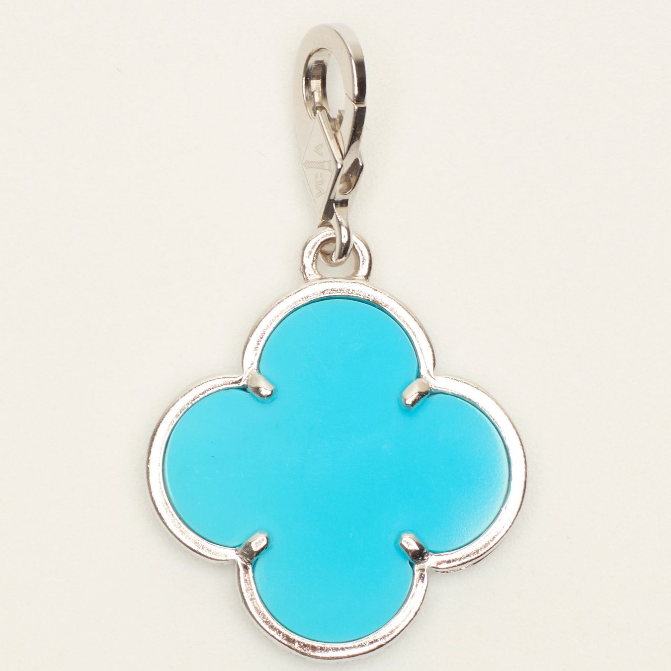 Van Cleef Catenine: RARE Authentique Pendentif VAN CLEEF ARPELS Magic turquoise – Nuovo (secondo la descrizione) da Carouge GE venduto da TLD