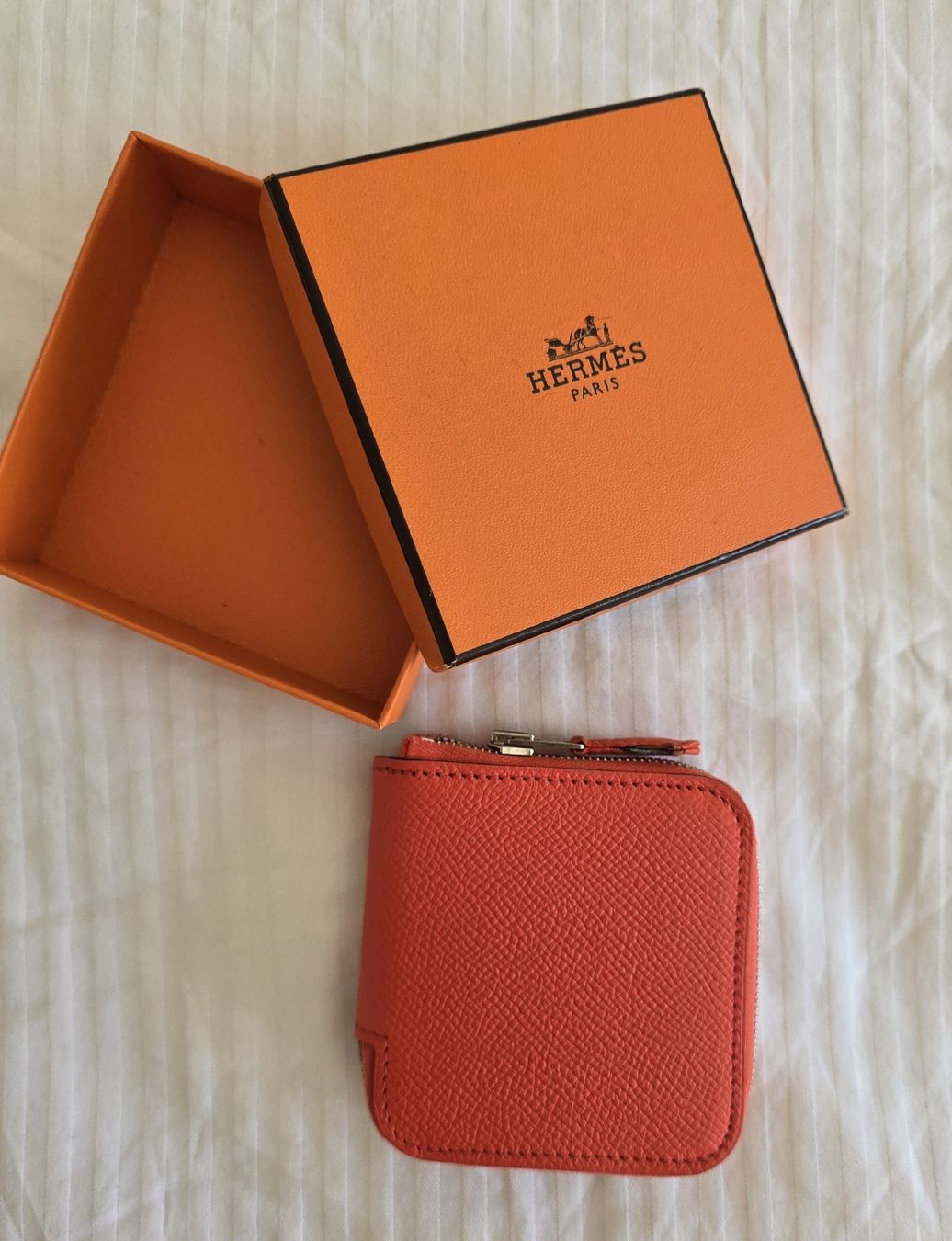 Hermès Portafogli: kleines Portemonnaie von Hermes – Nuovo e nell'imballaggio originale da Zollikon venduto da cae_szy7