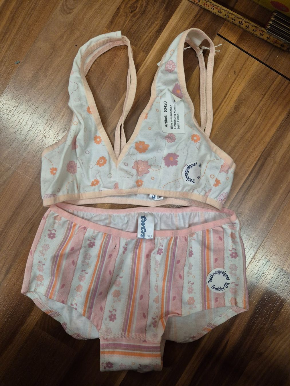 Biancheria intima: BH 152 ODER slip 140 ewers L9 – Nuovo (secondo la descrizione) da Schwarzenburg venduto da Flamingo07