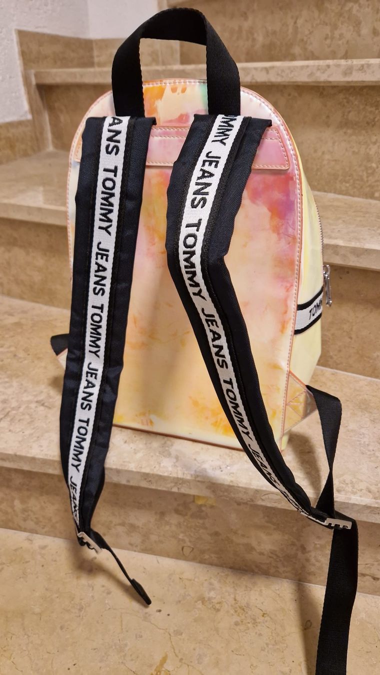 Zaini: Tommy Hilfiger Rucksack – Usato da Füllinsdorf venduto da Borgirosi 1