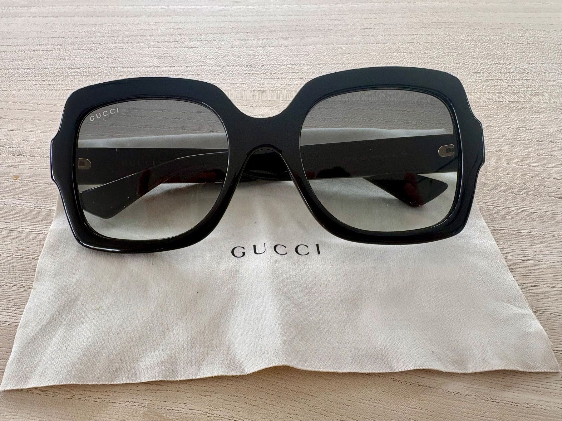 Brillen & Gläser: Sonnenbrille Gucci – Gebraucht aus Bottmingen von Vela3 1