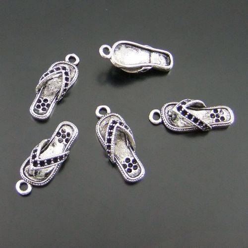 Ciondoli: Anhänger Flipflop Metall altversilbert 18mm – Nuovo (secondo la descrizione) da Alpnachstad venduto da perlengaby 1