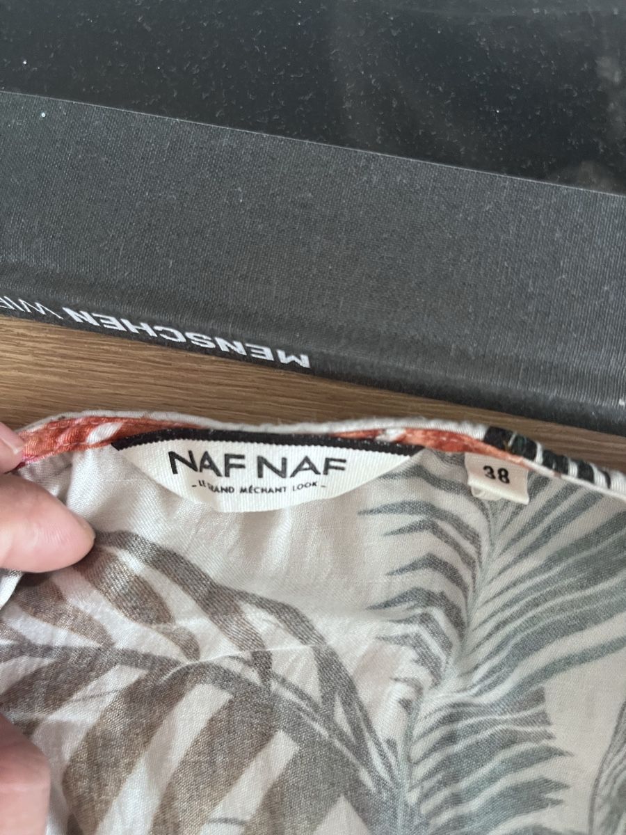 Lots de vêtements: Naf Naf Kleid - Gr 38 – D'occasion à Zollikerberg par LLV 2