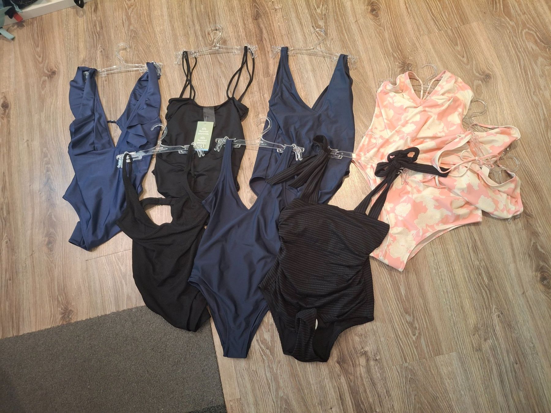 Maillots de bain & Bikinis: Badeanzüge – Neuf avec emballage d'origine à Oberhofen am Thunersee par katka99