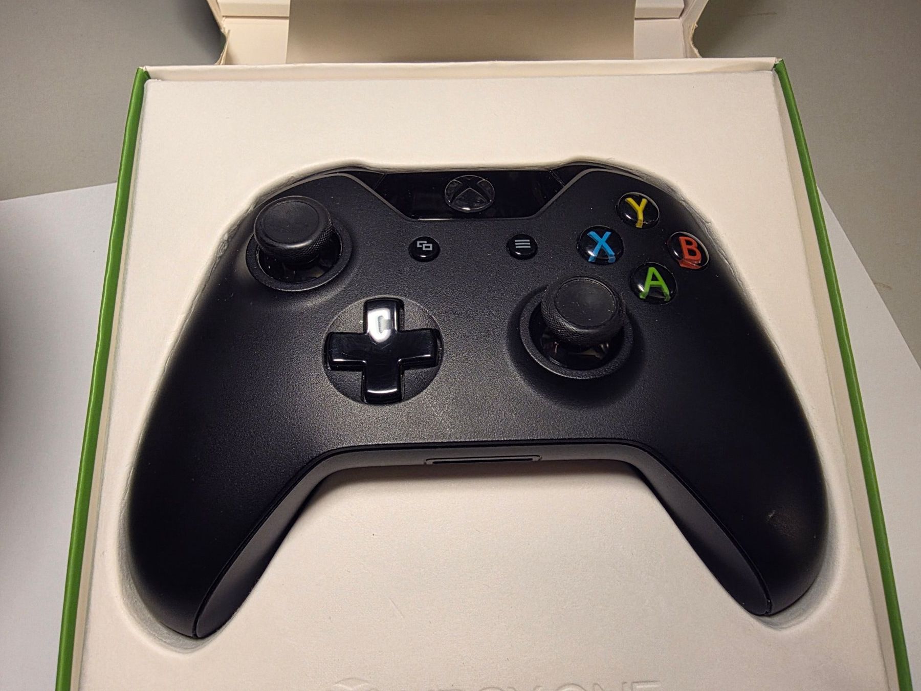 Microsoft Controller: XBOX Wireless Controller black – Gebraucht aus Mörigen von Gadgeteer 3