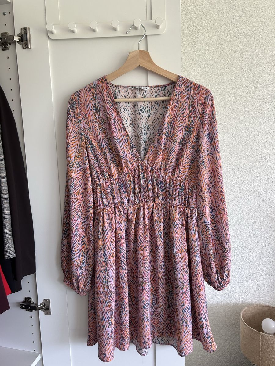 Zara Vestiti: Zara – Gemustertes Minikleid – Usato da Zürich venduto da emi_5nw2 2