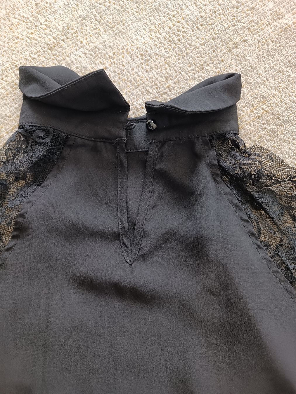 Shein Blusen: CHEMISIER DENTELLE NOIR XS – Gebraucht aus Sierre von shirley04 4