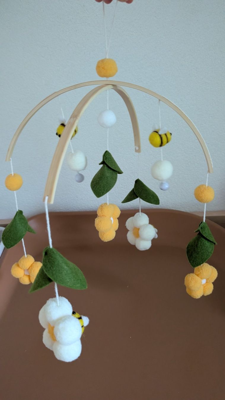 Giocattoli: Baby Mobile – Usato da Läufelfingen venduto da sup_lf5n 1