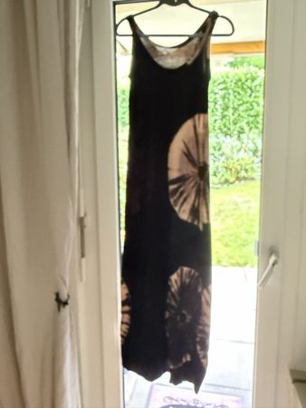 Schönes Maxi Kleid Beth & Tracie schwarz M