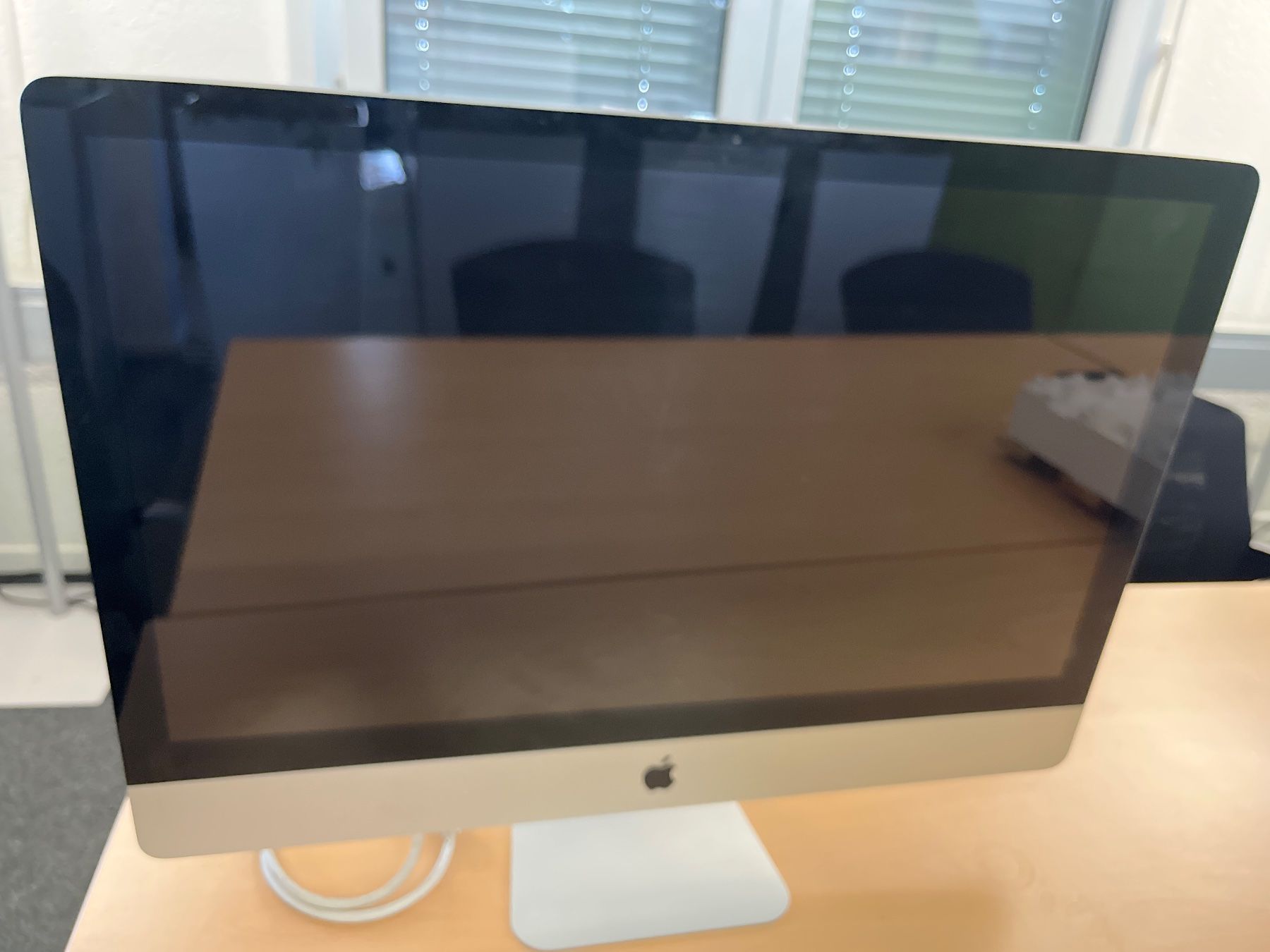 Apple PCs: Apple iMac 27" | Intel Quad-Core | Für Bastler – Defekt aus Zürich von inf_l8dx