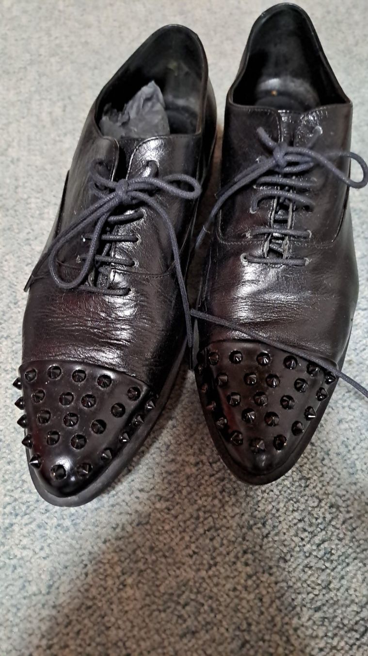 Scarpe da donna: Damenschuh, JEANNOT, Gr.38, NP 298.-- – Usato da Frauenfeld venduto da Andadaa 1
