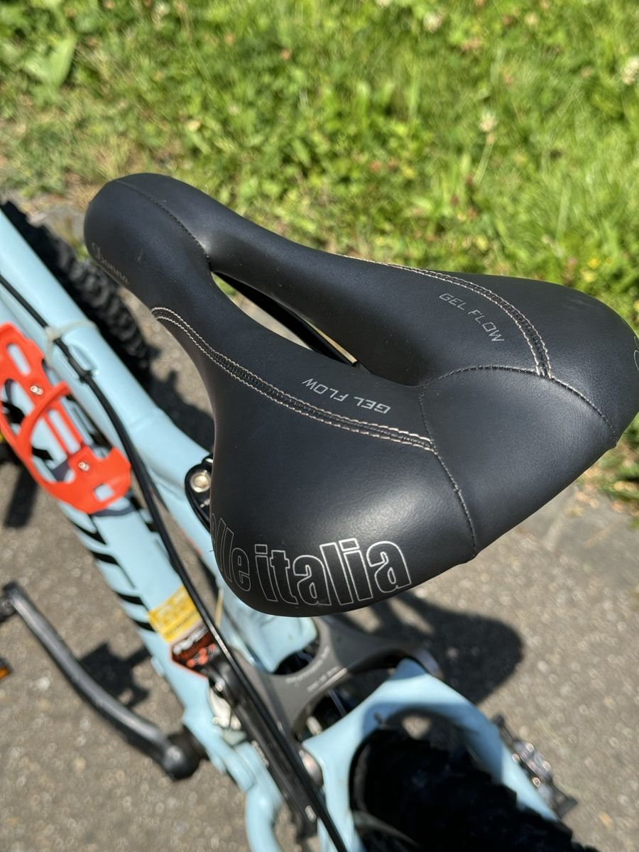Specialized Velos: Specialized MTB Epic M4 Damen – Gebraucht aus Illnau von mel_d5bz 1