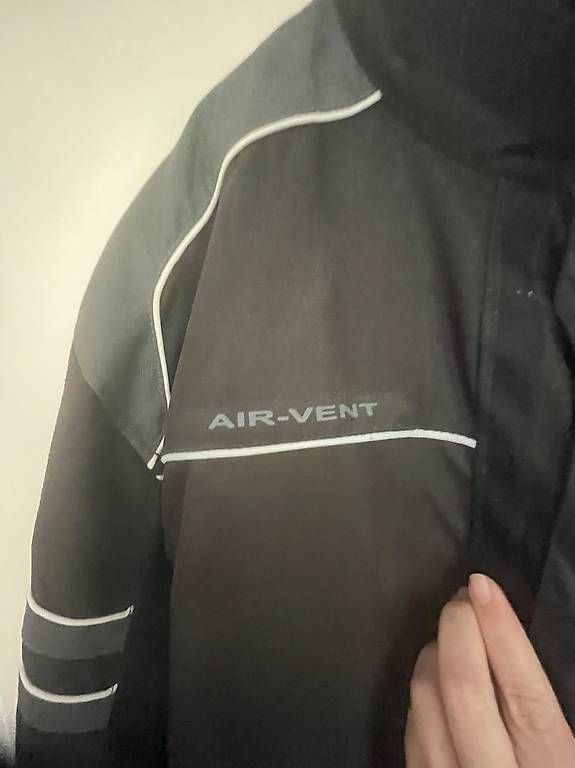 Giacche: Motorrad jacke 3XL – Usato da Dübendorf venduto da Aber_trotzdem 1