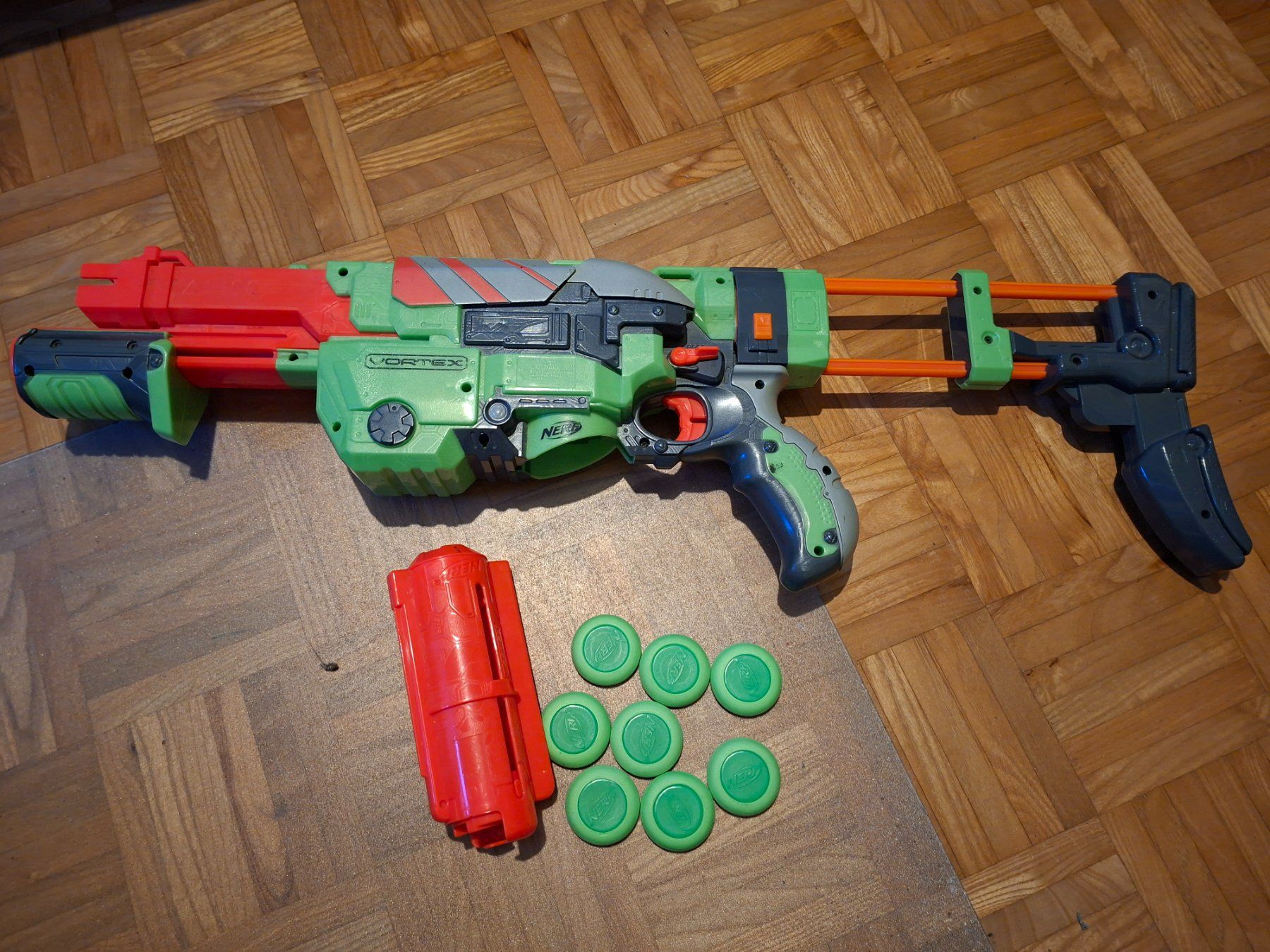 Nerf Spielzeuge: Nerf Vortex Praxis Blaster - Top Zustand mit Munition! – Gebraucht aus Staufen von jer_h65b